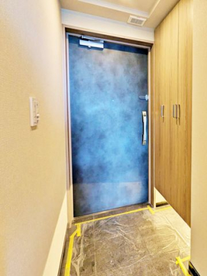 ���� �����t���̃V���[�Y�{�b�N�X�t���ł��B�C�⏬��������������[�ł���̂ŁA���ւ��X�b�L�����������̐g�x�x�����K�ɂȂ�܂��B