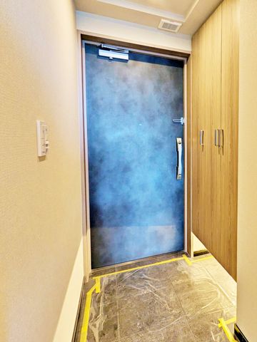 ���� �����t���̃V���[�Y�{�b�N�X�t���ł��B�C�⏬��������������[�ł���̂ŁA���ւ��X�b�L�����������̐g�x�x�����K�ɂȂ�܂��B