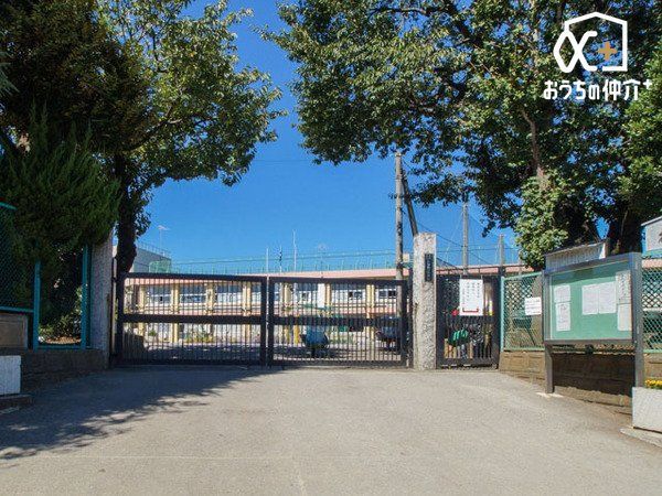 ���ӊ� ���n�旧����ꏬ�w�Z �k��6���B�u���S���Ēʂ���w�Z�v�u���킩��w�ׂ�w�Z�v��ڎw���Ă��܂��B 440m