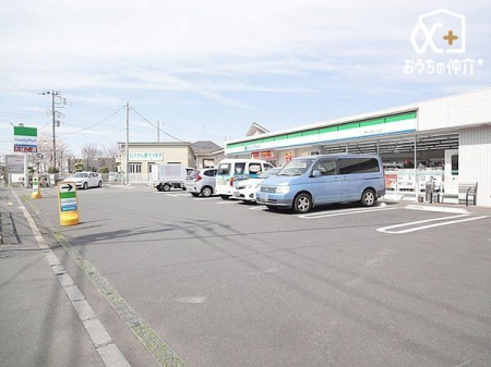 ���ӊ� �t�@�~���[�}�[�g���n��򒬈꒚�ړX �k��6���B24���ԉc�ƂȂ̂ŋ}�Ȃ��������ɂ��֗��ł��B���������̎x�������z�ւ̉׎󂯁A�ו��̎󂯎��ɂ����p�ł��܂��B 450m