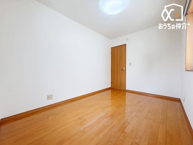 �q������ -