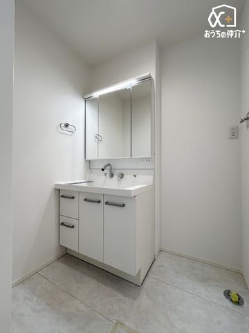 ���ʑ�E���ʏ� -