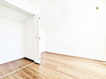 �q������ �S����5.0���ȏ�̂�Ƃ肠��݌v�� �A2���������5.2���̗m���͂��q�l�̐����ɍ��킹�����ɍœK�ł� �B�e���ɃN���[�[�b�g������ �A�����ł��Еt��������K�������R�Ɛg�ɂ��܂��B