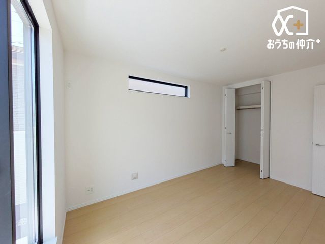 �Q�� -