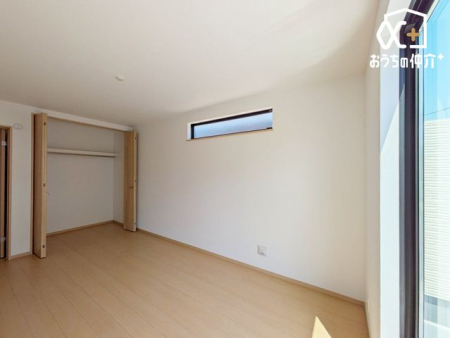 �Q�� -
