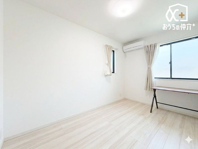 �q������ CG�ɂ��Ƌ�������H���{���Ă���܂��B�q�������ɂ������߂�5���m��
