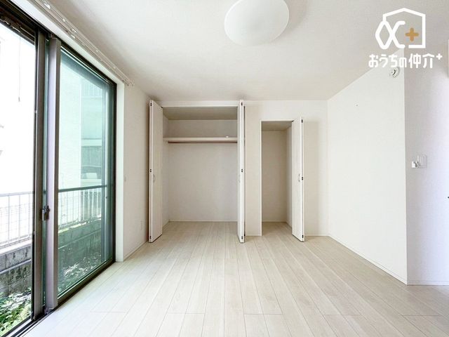 �Q�� �Q���ɃI�X�X���Ȃ������ł��B�N���[�[�b�g���t���Ă���A�Q��E�ߗޓ����L�x�Ɏ��[�\�ȐQ���ł��B