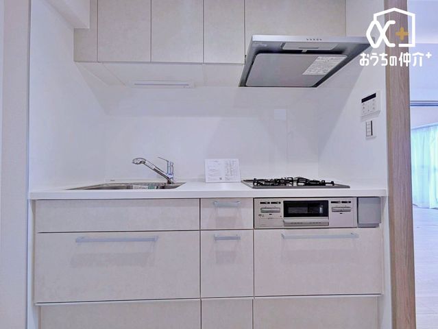 �L�b�`�� �����X�y�[�X����[���[�������V�X�e���L�b�`���B�X���[�Y�ȉƎ������ŕ�炵�������܂��B