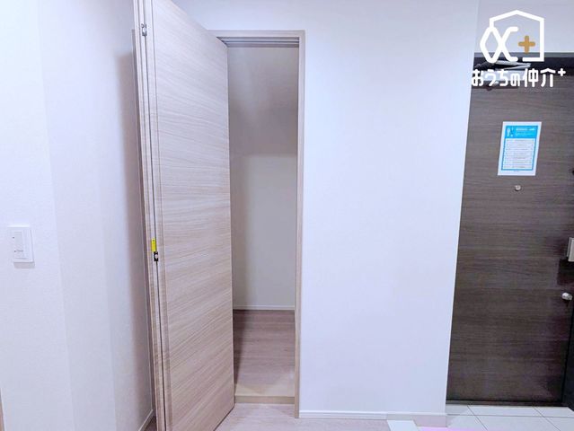 ���[ ���։��̎��[�͏o���Ă��������Ȃ��x�r�[�J�[��S���t�o�b�O�Ȃǂ��X�b�L���Еt���܂��B