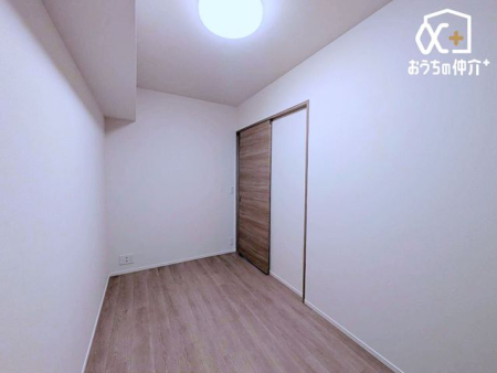 ���̑� �Ƌ�̔z�u�����₷���Ԏ��Ŏ��[�͂����邽�߂��������X�b�L�����܂��B