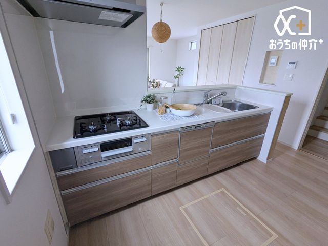 �L�b�`�� �������y��������L�b�`���X�y�[�X(^^)/�Ǝ��������悭�A���o�����̎��[�͂���L�b�`���ł��B�������₷�����������ł������ɂ���⒲�������o���Ďg�����Ƃ��ł��܂��B