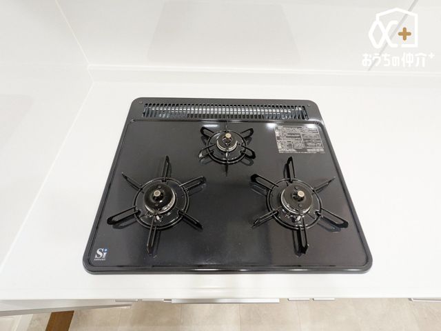 �L�b�`�� �����ɒ������ł��Ă��������͂��ǂ�3���R�����̃L�b�`���ł��B�������͖����̂��ƂȂ̂Ō����ǂ����������ł���̂͊������ł��ˁB