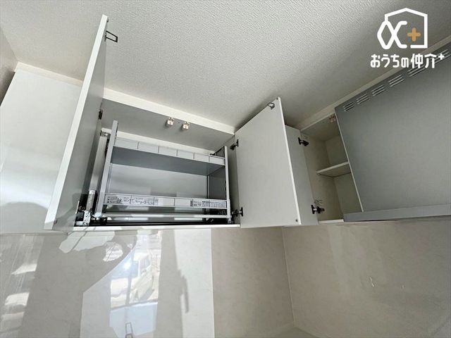 �L�b�`�� �L�b�`���ɂ͉������[�݌˂���������Ă���܂��B