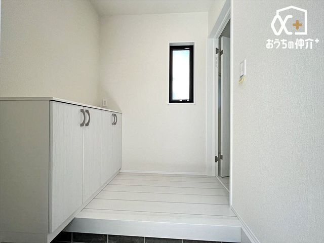 ���� �C���e���A���f���锒����Ƃ������邢��Ԃł��B