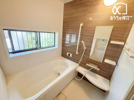 ���� �`�E�`Bath�`�E�`����̔���􂢗����o�X���[���B�V�����[�h�̐l�����������̂������o�X�^�u�̐S�n�悳�𖡂���Ă݂ẮB�����Ɩ����A�A���Ă��Ă���̎��Ԃ���w�y���݂ɂȂ�͂��ł��B