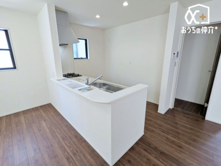 �L�b�`�� �l�C�̑Ζʃ^�C�v�̃L�b�`���I�z�V�����₷���H���̏������Еt�����͂��ǂ�܂��B���������Ȃ��烊�r���O�����n���A���q�l���V�ԗl�q�������Ȃ���̂�������A�h���������ƃA�h�o�C�X���ł��܂���