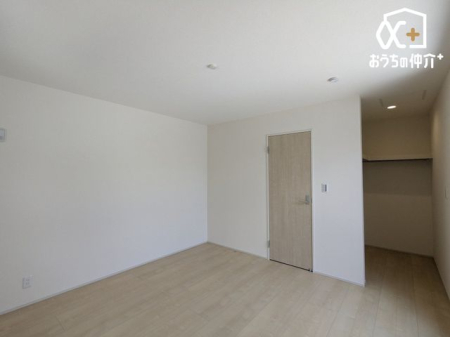 �Q�� ��Q���Ƃ��Ďg�������Ȃ������ł��B�L�߂̍��Ǝ��[�B�o���R�j�[�ɖʂ��A�J���������Ղ�ȃv���C�x�[�g��Ԃł��B