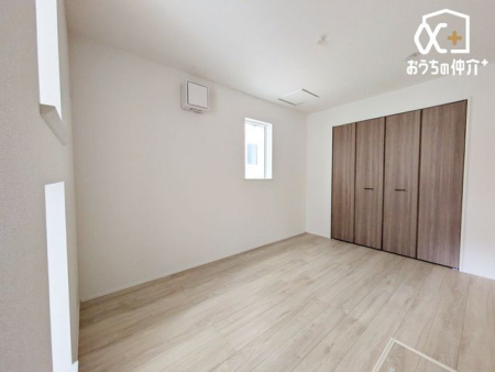 �Q�� -