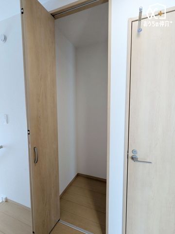���[ �Q�K�A�g�C�����̎��[�̗l�q�ł��B���p�i�Ȃǂ̐����ɂ����p�ł������ł��ˁB