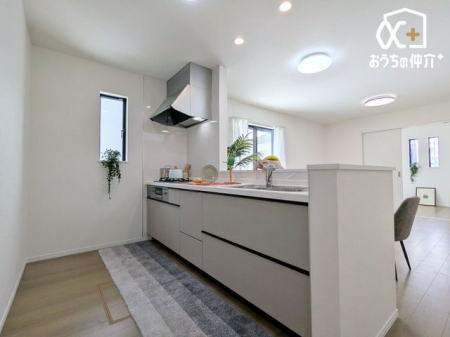 �L�b�`�� �������y��������L�b�`���X�y�[�X(^^)/�Ǝ��������悭�A���o�����̎��[�͂���L�b�`���ł��B�������₷�����������ł������ɂ���⒲�������o���Ďg�����Ƃ��ł��܂��B