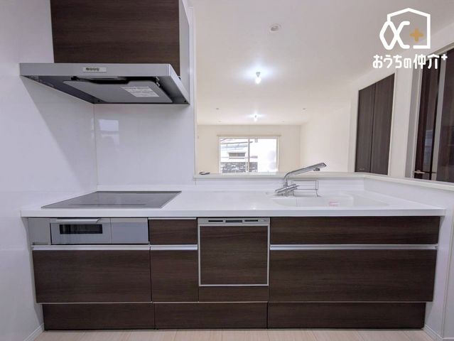 �L�b�`�� ���������ӂ�锒���V���N�́A�L�b�`���S�̂𖾂邭��i�Ȉ�ۂɁB���ꂪ�ڗ����₷���F�����炱���A�������̂��₷�������͂ł��B