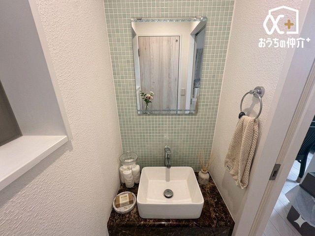 ���ʑ�E���ʏ� ���r���O���̐��ʃX�y�[�X�B���ʑ䂪2�������邱�ƂŁA���Ƒ��̒��̐g�x�x���X���[�Y�ɂ����Ȃ����Ƃ��o���܂��B