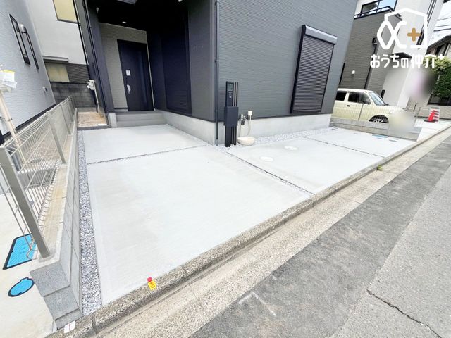  �J�[�X�y�[�X�͂Q�䕪�������܂��B