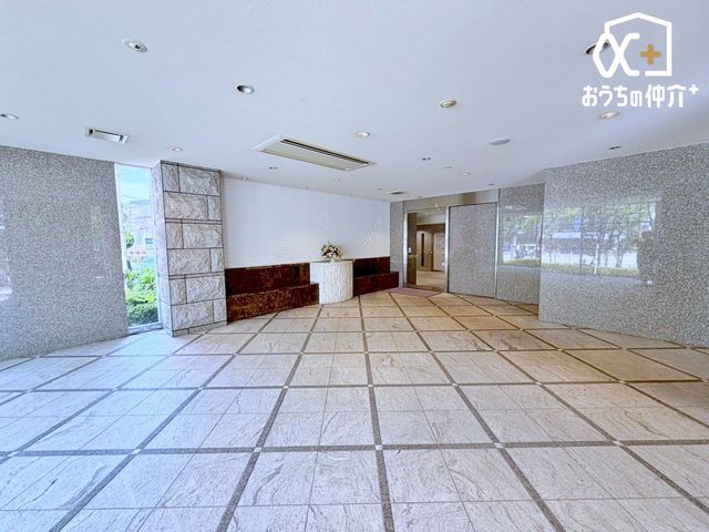 ���̑� �s���r�[�t�Z�܂��̑���ۂ����߂��ԁB�V��ɍ��E���ꂸ�ɐl���}�����A���K�ȋ��p�X�y�[�X�Ƃ��Đ����̎������コ���܂��B