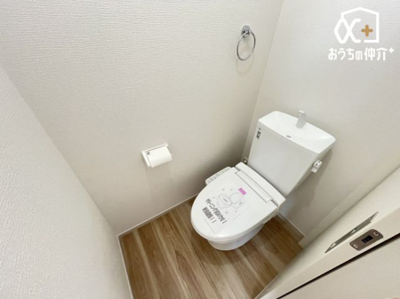 �g�C�� �V���v���ȓ����̃X�b�L���Ƃ����g�C���ł��B�������₨�|�����A�ȒP�ɂł���V���v���ȃf�U�C���̃g�C���ł��B