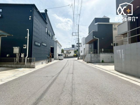 ���n�O�ώʐ^ �O�ʓ��H�͓쑤6�������ɖʂ��Ă���A�������L���̂ł������ƒ��Ԃł��܂��B