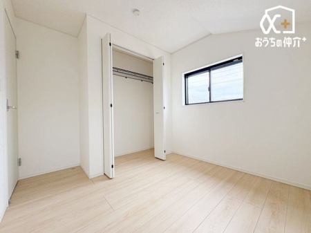 �q������ -