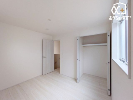 �Q�� -