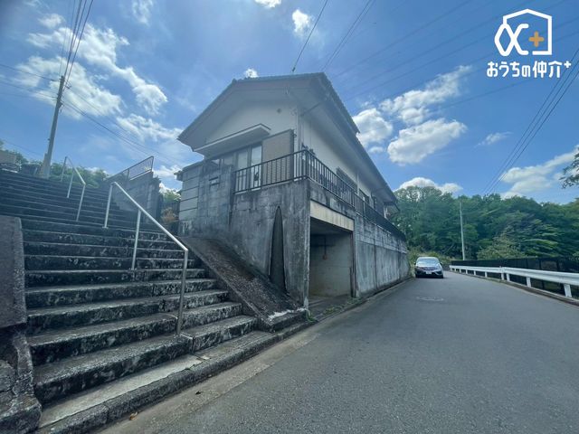 ���n�O�ώʐ^ ��3�w���p�\�Ȃ��Z�܂�