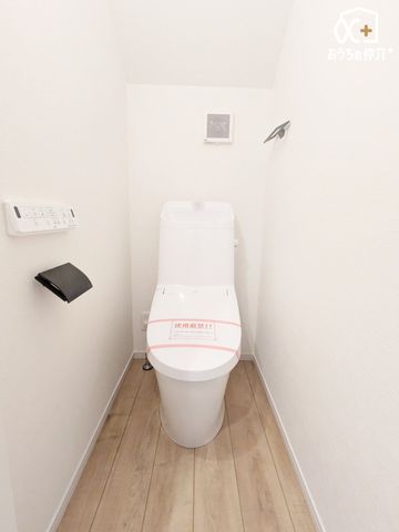 �g�C�� 2�K�̉������֍��t�g�C���ł��B