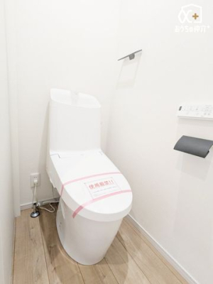 �g�C�� �P�K�����֍��t���g�C���̗l�q�B