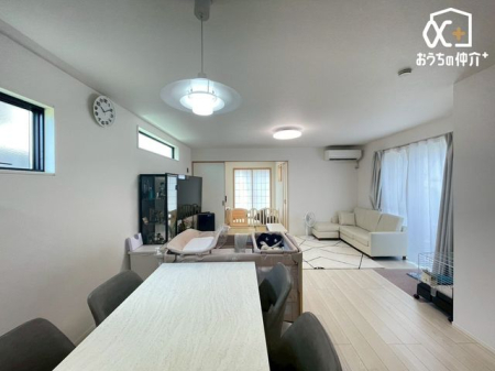 ���r���O ��18.4���̍L�X�Ƃ������r���O