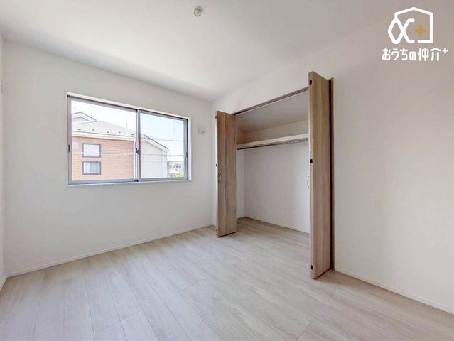 ���̑� �N���[�[�b�g�̂���m���ł��B�m���Ȃǂ����[�ł��܂��B