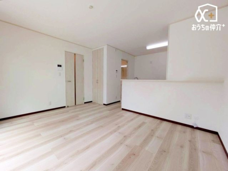 ���r���O �����r���O12.25������