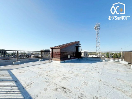 �o���R�j�[ �`Balcony�`���炩�ȗz�˂��������~���o���R�j�[�B���w�i�ɐS�n�悢�������������Ă����܂��B����O�֏o�ĊJ�����𖡂킦���Ԃł��B