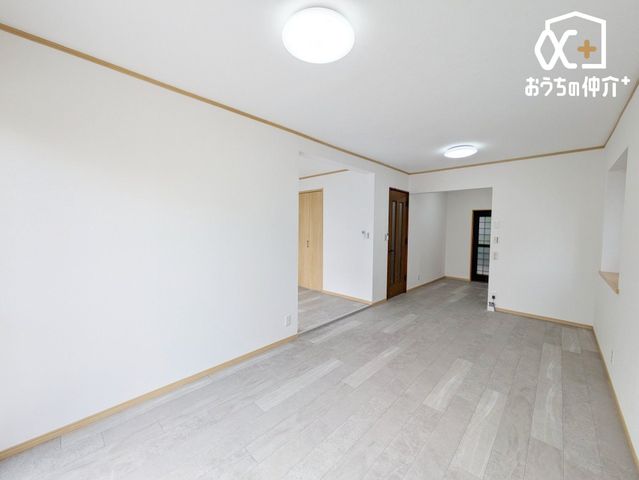 ���r���O -