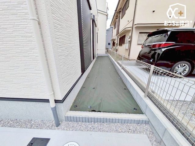 ���̑� ��̗l�q�ł��B�K�[�f�j���O�ȂǊy���߂܂��B