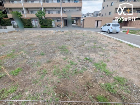 ���̑� ���w�Z�ւ͕�����3���A�ۈ牀�ւ�2���Ƒ�ϋ߂��A�����̑���}����o���Z�����S�ł� �B
