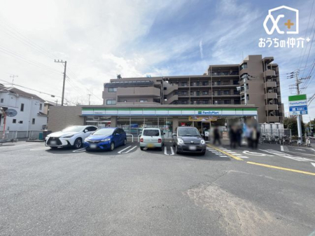 ���ӊ� �t�@�~���[�}�[�g�a���z��R�ʂ�X �k��2���B 160m