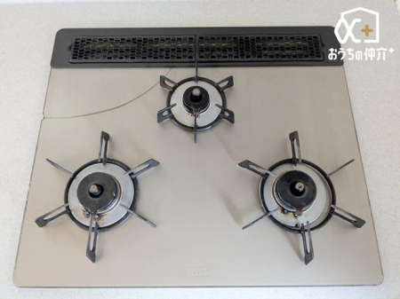 �L�b�`�� �����ɒ������ł��Ă��������͂��ǂ�3���R�����̃L�b�`���ł��B�������͖����̂��ƂȂ̂Ō����ǂ����������ł���̂͊������ł��ˁB