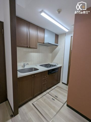 �L�b�`�� �g���₷�����[�͂���L�b�`���B�������₷�����������ł������ɂ���⒲�������o���Ďg�����Ƃ��ł��܂��B