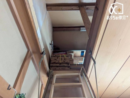 ���[ 2�K��Q���ɂ͉��������[����I�G�߂��̂̎��[�ɂ͂����Ă����I