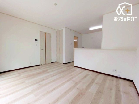 ���r���O �����r���O12.25������