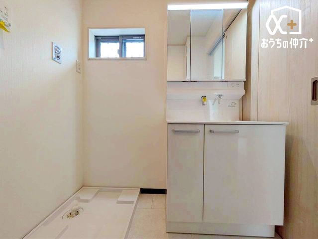 ���ʑ�E���ʏ� ���O�ʋ��^�C�v�̐��ʉ��ϑ�`���|�����N���N�����A�r�����`���Ђ낵���[