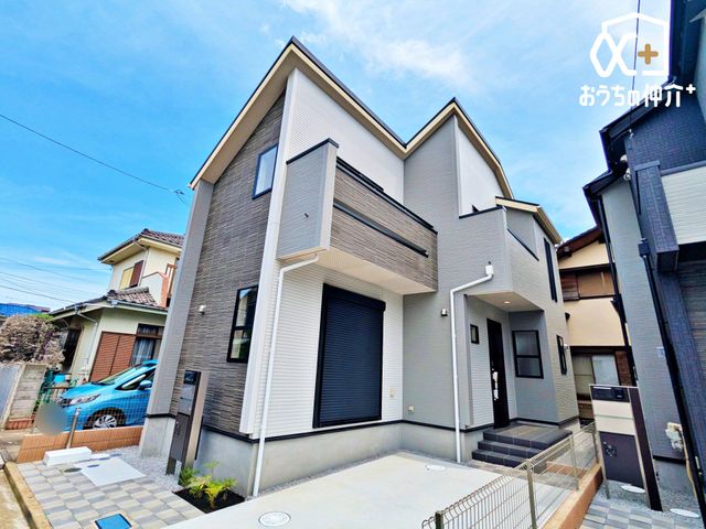 ���n�O�ώʐ^ ���_���ȃf�U�C�����ۗ��O�ρB�V���v���Ȃ��瑶�݊��̂���Z�܂��ł��B