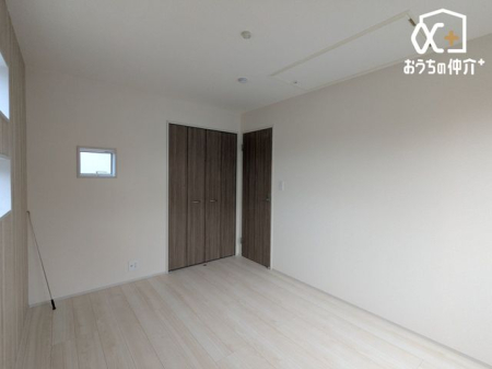 ���̑� ���������锒�ǂƖؖڏ��̗m���B���[�t�ŕЕt���ȒP�B�x�b�h�Ɗ���u���Ă�������������A�w�K���ɏW���ł��閾�邢��Ԃł��B�����͏��ւ⃊���[�g�w�K�X�y�[�X�Ƃ��Ă�����B���C���₷�����ŔN�����K�B